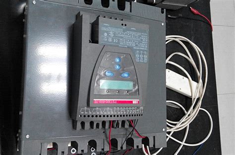 ABB PSTX720电机软启动上电报警F0C00无效的ID故障修复成功_维修