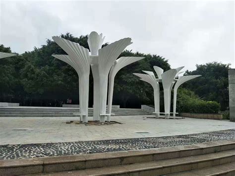 在选择贵阳雕塑公司园林雕塑时应注意哪些问题 -贵州朋和文化景观雕塑设计