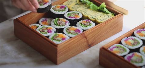 韩国寿司正宗的做法（韩国寿司正宗的做法，在家用这6种大众食材，做出高逼格的韩国寿司，看着很疗愈又好吃） | 说明书网