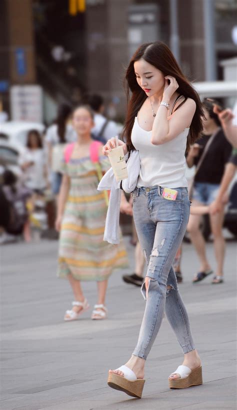 街拍lk图片