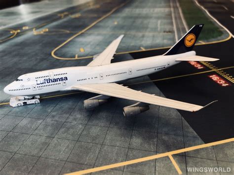 Herpa 1:200 Boeing 747-8 Lufthansa 汉莎航空 559188 D-ABYF 的照片 作者:_AMG小子 - 飞机模型世界资料库
