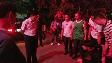 突发！桂林警方今晨成功处置一起校园挟持人质案件 嫌疑人被抓获