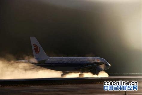 西藏航空首个复工包机航班顺利起航-中国民航网