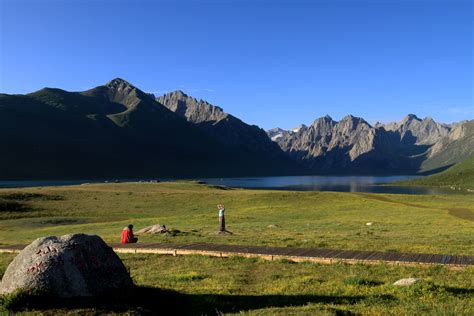 青海果洛玛沁县,青海西宁,大美青海_大山谷图库