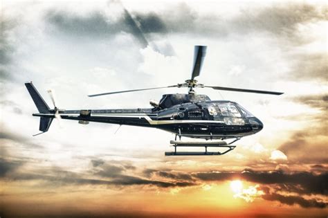 直升飞机高清图片下载-正版图片500742968-摄图网