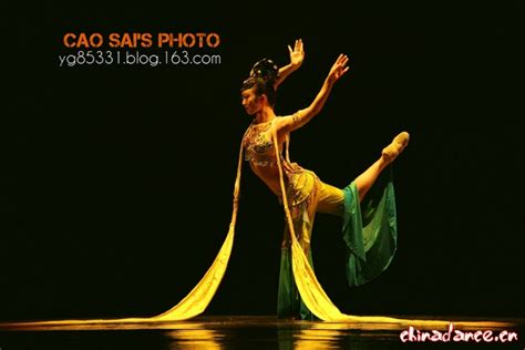 古典舞《飞天》北京舞蹈学院 （曹氏文艺摄影作品） - 舞蹈图片 - Powered by Chinadance.cn!