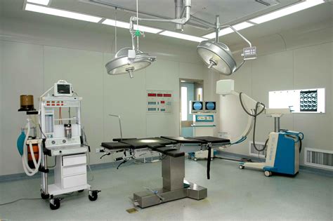 大型三甲医院洁净手术室项目施工工艺及质量控制 - 四川华锐净化工程公司