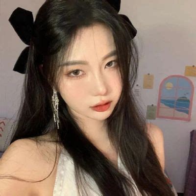 甜美女生头像草莓