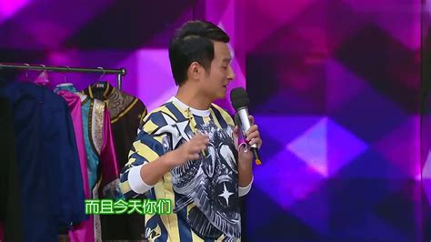 徐峥和石榴姐一起拍小视频，引全场爆笑，网友：快把他们“捉”走