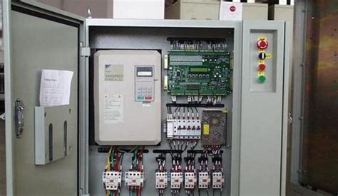 PLC控制柜结构-中心控制系统，电气控制柜，PLC自控柜，变频控制柜，软启控制柜，就地控制箱，配电柜--济南恒创电气科技有限公司