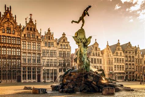 比利时迷你主题公园开放 一日游遍欧洲