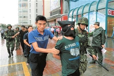 民警与黑恶团伙成员结干亲，充当“保护伞”-新闻中心-温州网