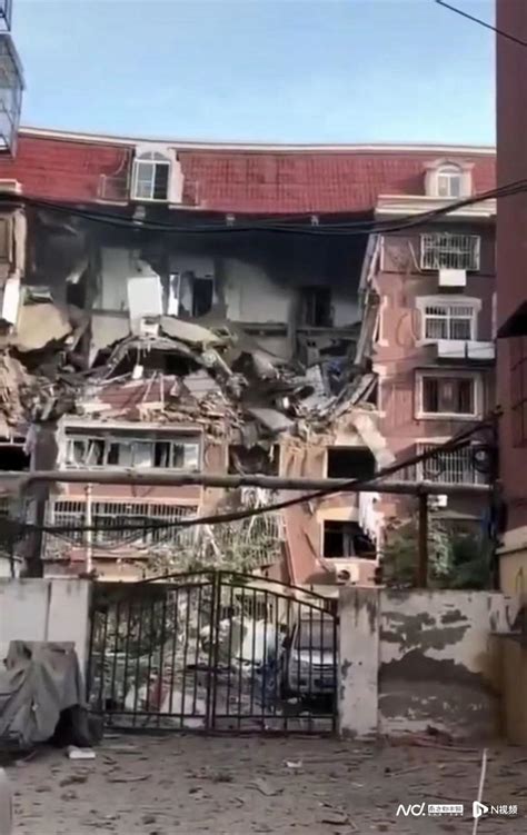 天津爆炸失踪95人中85人为消防员_手机新浪网