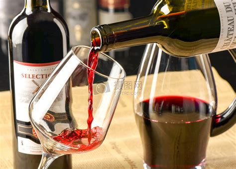 2023年红酒推荐：葡萄酒入门知识扫盲和普及，选购葡萄酒避坑指南 - 知乎