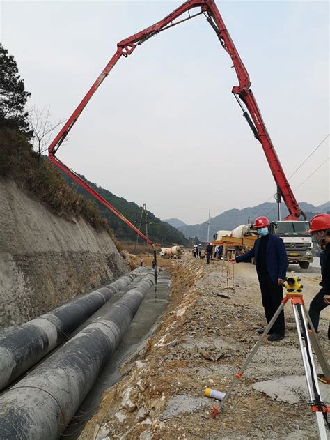 连山至贺州高速公路(广西段)建设项目正式开工 - 集团要闻 - 强荣控股集团有限公司