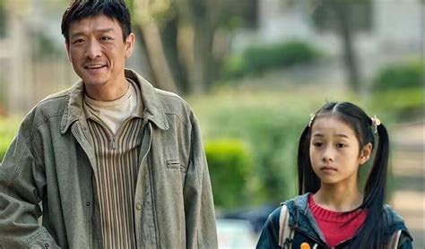 《狂飙》中的小黄瑶正在杭州读初一 六年级时被剧组挑中 - 明星 - 冰棍儿网