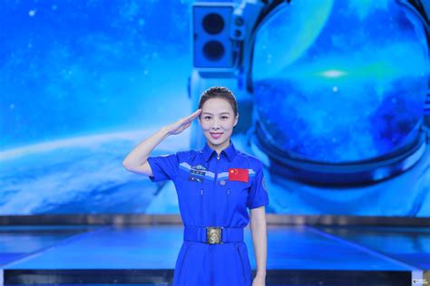 王亚平成唯一参加神十选拔训练女航天员 王亚平资料
