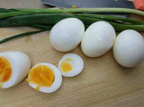 鸡蛋、鸭蛋、鹌鹑蛋，哪种更有营养？怎么选？还不知道的亏大了 - 知乎