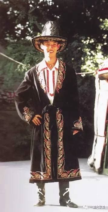 19世纪哈萨克人男性服饰高清图片下载_红动网