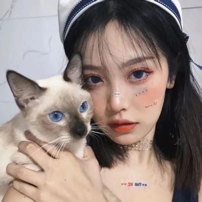 社会的头像女图片