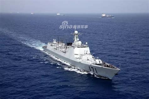 052B驱逐舰：或将成为中国海军最强的反潜舰