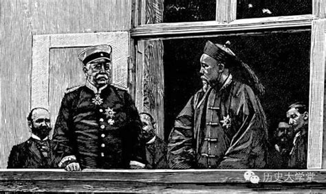 晚清重臣李鸿章1896年出访欧美老照片：纽约张灯结彩欢迎他！