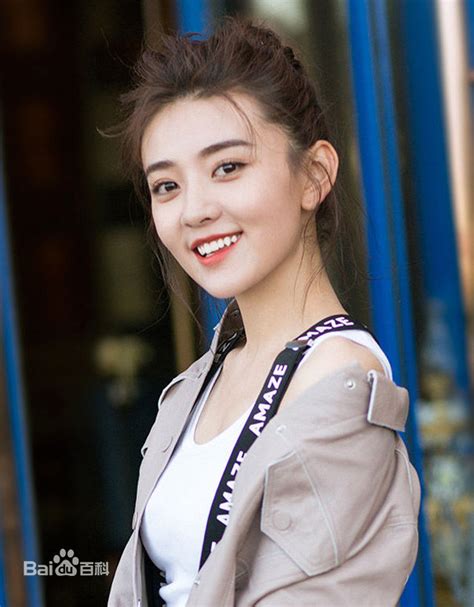 梁洁图片