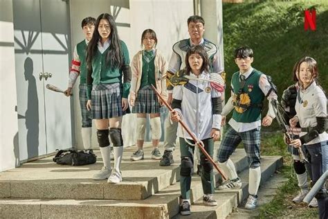韩国丧尸电视剧排行榜前十名，韩国10大僵尸剧 - 影视 - 嗨有趣