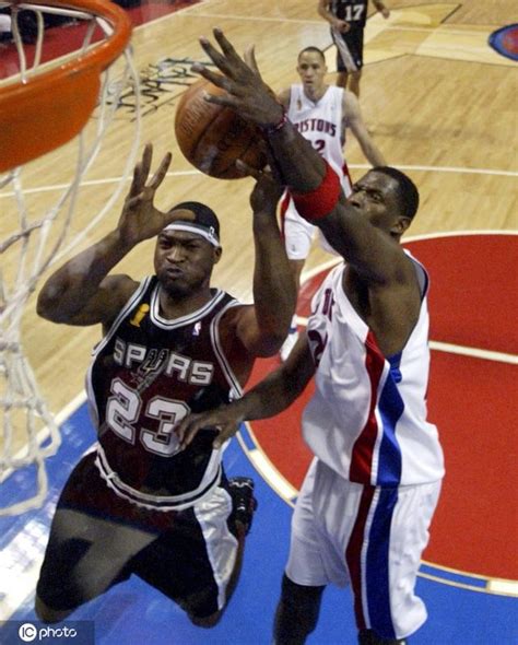 NBA总决赛回顾之2005年 马刺抢七大战力克活塞夺冠_新浪图片