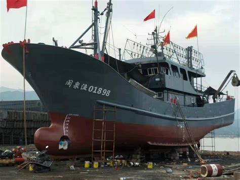 福建渔船翻扣5天后打捞3具遗体，仍有3人失联_东海救助局_新闻_南日岛