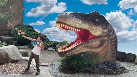 霸王龙追逐：勇敢男孩领先攻击恐龙，逃出恐龙迷宫！_高清1080P在线观看平台_腾讯视频
