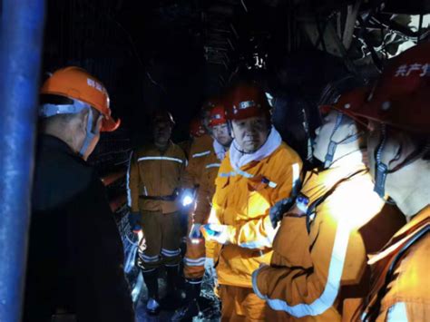 市能源局对公乌素煤矿进行安全检查