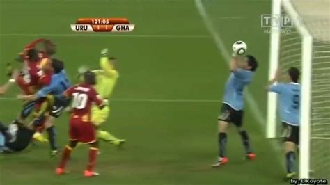 回顾2010年乌拉圭vs加纳恩怨大战！苏亚雷斯上帝之手挡出必进球_腾讯视频