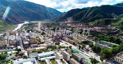 西藏昌都市察雅县发生4.2级地震 震源深度6千米-搜狐新闻