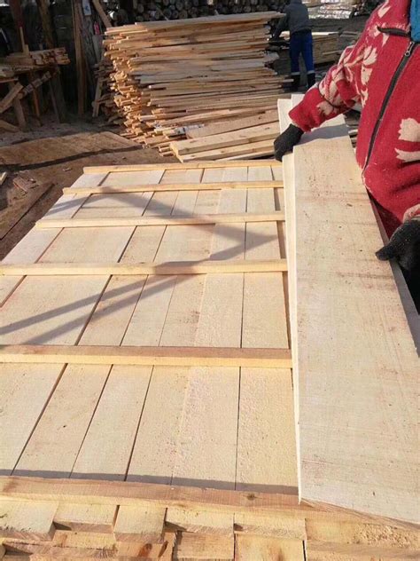 俄罗斯进口桦木板材规格料家具型材单双面无节烘干材木刷柄原材料-阿里巴巴