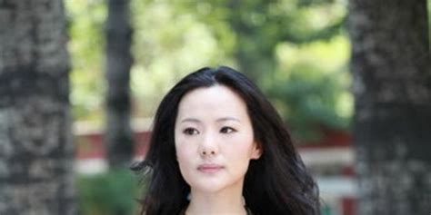 历史上的今天10月22日_1957年邓婕出生。邓婕，中国演员