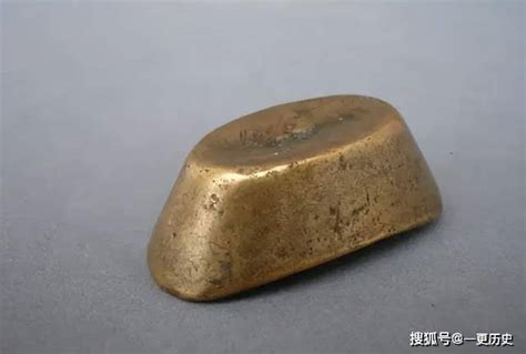 在古代一万两黄金等于现在多少钱?
