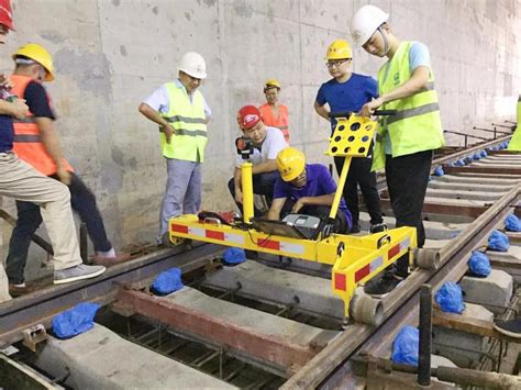 长沙地铁3号线一期工程轨道铺设施工正式启动_媒体推荐_新闻_齐鲁网