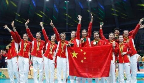 4年前今天：中国女排奥运决赛3-1战胜塞尔维亚夺金-直播吧zhibo8.cc