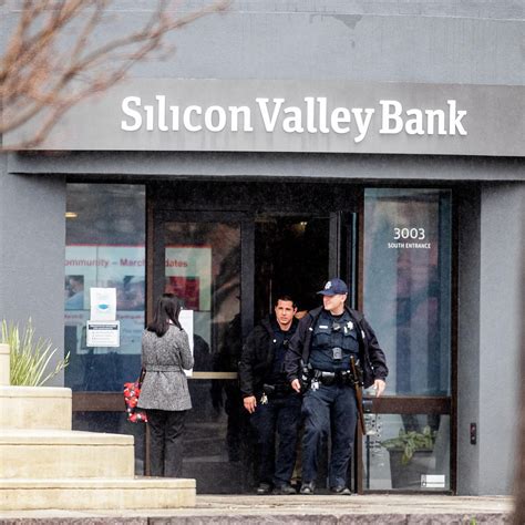 硅谷银行破产后，浦发硅谷银行谁来接？|硅谷银行|浦发|银行_新浪新闻