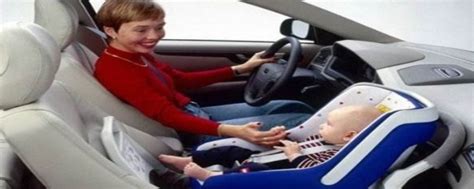 副驾驶多大小孩可以坐 副驾驶抱小孩扣分吗-热聚社