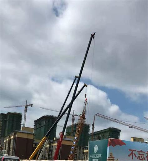 新乡获嘉县本地吊车出租 25吨至70吨吊车出租工厂设备吊装