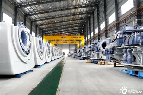 电气工程系与内蒙古北工重型机电设备制造有限责任公司签署校企合作协议-包头钢铁职业技术学院官网