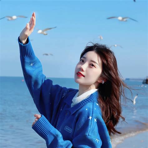 温柔真人女生头像露脸