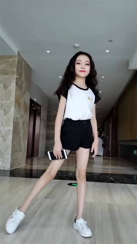 宋小睿照片图片