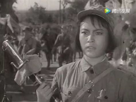 经典战争影片《战火中的青春》：根据一个女战斗英雄真实故事改编_腾讯视频