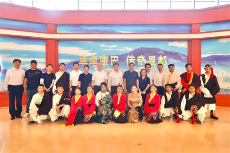 “卓卓康巴·传奇昌都——西藏自治区昌都市文化旅游专题展”在津开幕