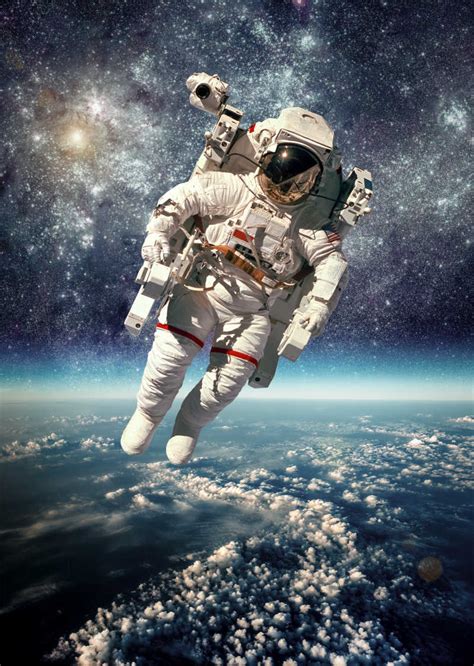 宇航员在太空中遇难，为何不能将他带回地球？科学家给出答案|宇航员|尸体|遇难_新浪新闻