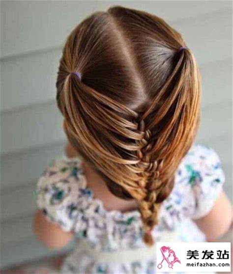 上学一天一款发型 幼儿园小女孩编发_儿童发型 - 美发站