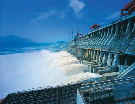长江电力2000年至今总利润2500亿元，当年三峡工程投资赚回来了吗 - 知乎